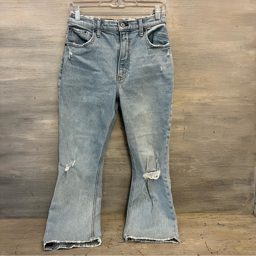Abercrombie & Fitch Kick Flare Ultra‎ High Rise Light Wash Jeans Good Condition